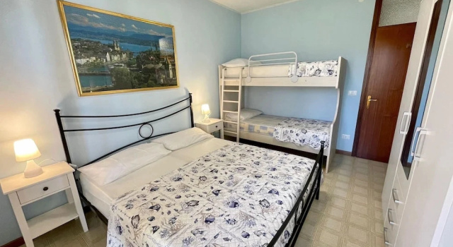 Spacious Beachside Flat With Terrace, Reserva ahora Apartamento Hoteles en Véneto con aparcamiento, Aparcamiento