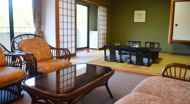 Люкс LiVEMAX Resort Atami Forest