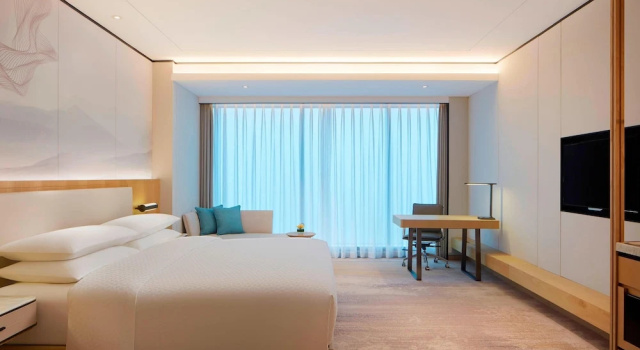 Двухместный номер Standard Four Points by Sheraton Changsha, Meixi Lake