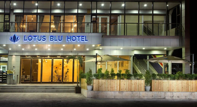 Lotus Blu Hotel