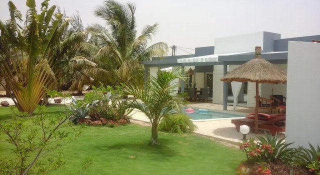Chambre d'hôte les vacanciers, Book Hotel Nianing M'Bour