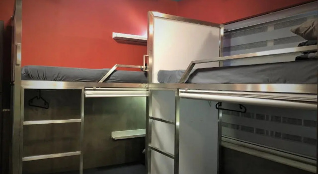 Кровать в общем номере Urban Pack
