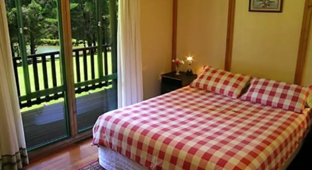 Hawke Brook Chalets, Book Chalet Villaer i Pemberton, Villa