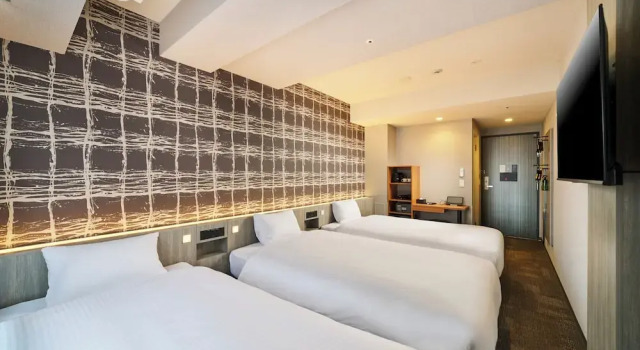 Трёхместный номер Standard KOKO HOTEL Osaka Namba Sennichimae