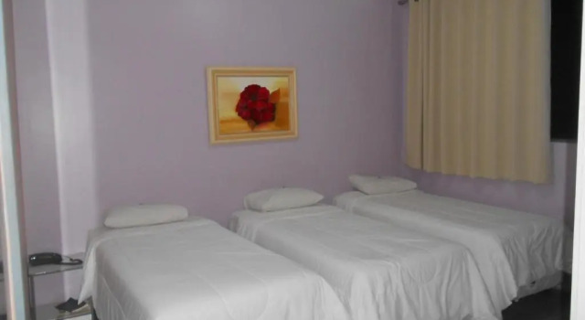 Трёхместный номер Deluxe с красивым видом из окна Titão Plaza Hotel