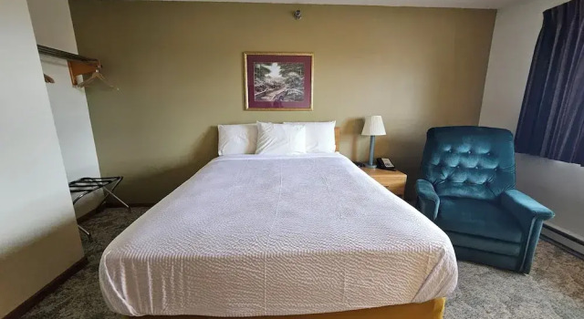 Номер Standard Budget Host Inn & Suites