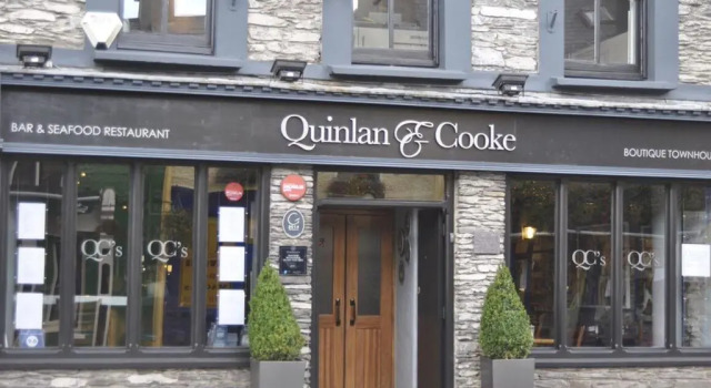 Quinlan & Cooke Boutique Townhouse and QCs Seafood Restaurant, Buchen Sie Boutique Cahirciveen 
