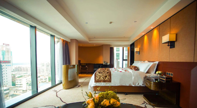 Двухместный номер Deluxe с видом на озеро Xiamen Hongdu Hotel