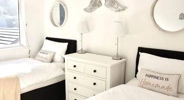 Tincroft Cottage Luxury Coastal Living