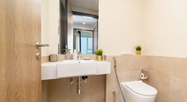 Апартаменты Deluxe с балконом Pristine Cozy One Bedroom Suite