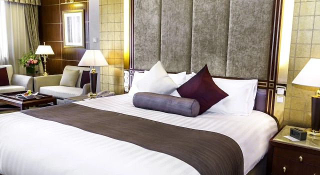 Двухместный номер Business с балконом и с видом на сад Xijiao State Guest Hotel