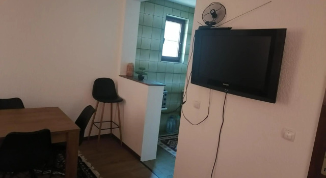 Zuta Kuca Sunca