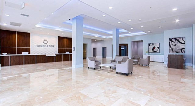 Harborside Hotel