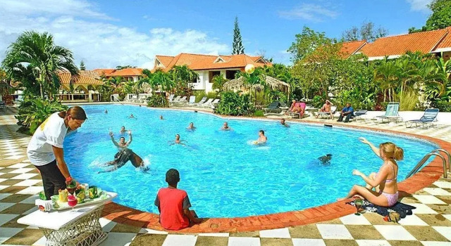 Hotel Paraiso de Colon, Забронировать Отель Сосуа провинция Пуэрто-Плата