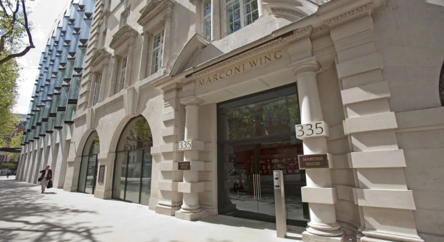 Apple Apartments The Strand
