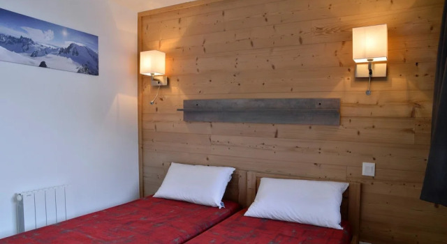 Residence Saintjacques Five-roomed Apartment for 11 People of 109 m2 S202, Prenota Appartamento Macot-la-Plagne 