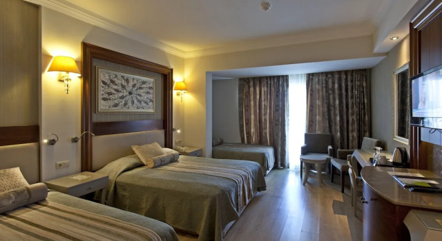Hotel Vera Club Lindita, Rezerwuj Hotel Hotele w Side Coast z basenem, Basen