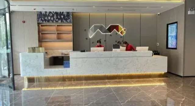 Borrman Hotel (Nanning Wuming), Rezerwuj Hotel Hotele w Nanning z parkingiem, Parking
