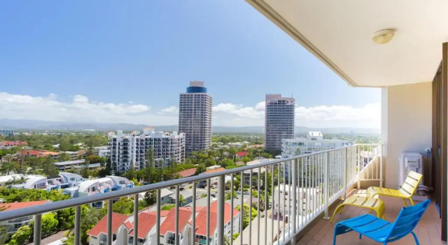 Апартаменты c 1 комнатой с видом на город Breakers North Absolute Beachfront Apartments - Official