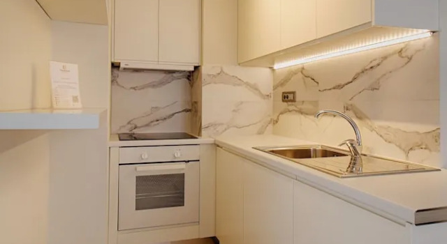 Номер Economy с балконом THE ROOMS - Serviced Apartments Tirana