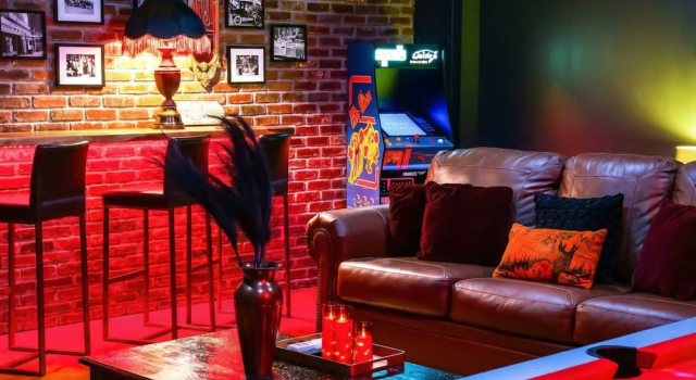 Speakeasy Rooftop Decks Hot Tub Karaoke