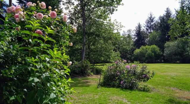 Коттедж с 2 комнатами Cottage sur le Domaine du golf de la Bretesche
