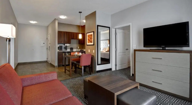 Четырёхместный люкс c 1 комнатой Homewood Suites By Hilton HOU Intercontinental Airport