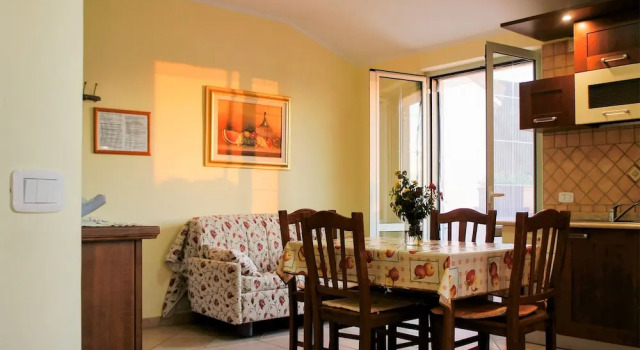 Апартаменты с 2 комнатами с балконом и с видом на море Residence Albarosa