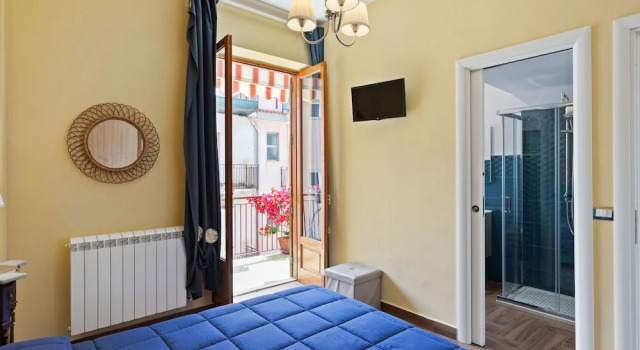 Appartamento Gioiosa Marea, Buchen Sie Hotel Gioiosa Marea Sizilien