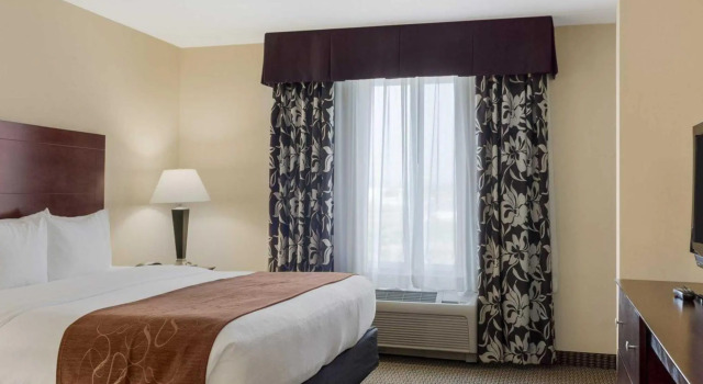 Люкс c 1 комнатой Comfort Suites Conference Center Rapid City