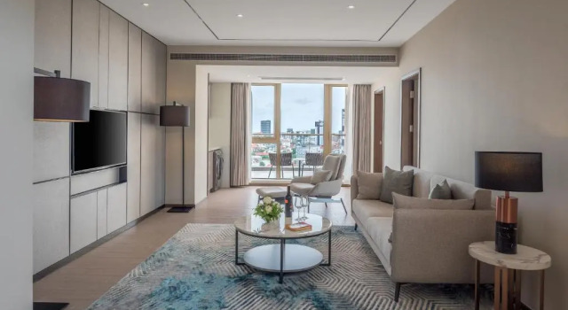Апартаменты Deluxe с 3 комнатами Oakwood Premier Phnom Penh