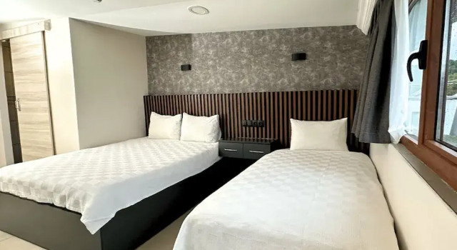 Трёхместный номер Standard Mad Sea Hotel