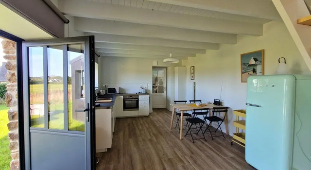 Holiday Home in Plougasnou Near Guerzit Beach