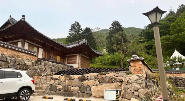 Wanju Hanok Pension Hyurim, Prenota Hotel Wanju Jeollabuk-Do