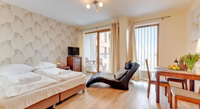 Studio mit Balkon und mit Flussblick Apartamenty Apartinfo Aura