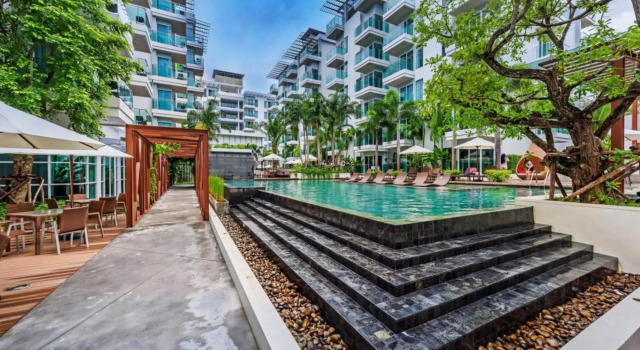 Курортный отель Fishermen's Harbour Urban Resort