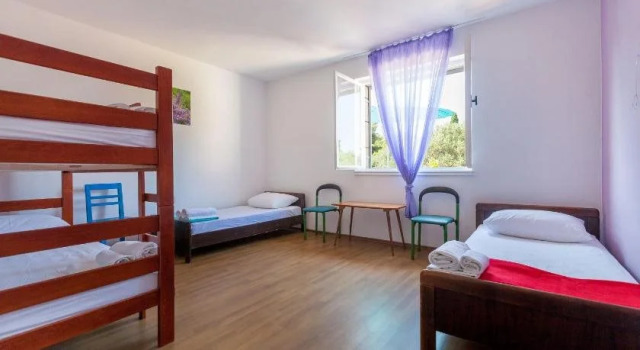 Hostel D&D, Prenota Ostello San Pietro di Brazza 