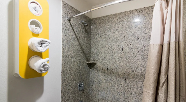 Люкс Deluxe Motel 6-South El Monte, CA - Los Angeles