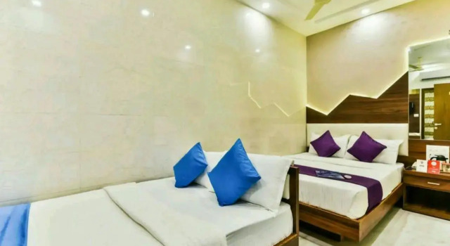 Hotel Palace Residency near Lokmanya Tilak Terminus, Забронировать Отель Недорогие отели штата Махараштры, недорого