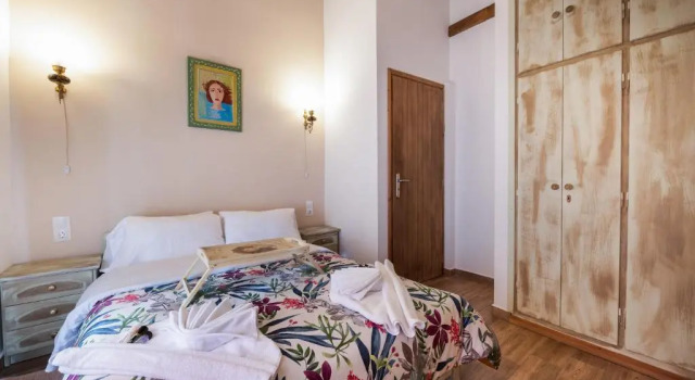 Villa Dianne Apt 2 Livadi Arachovas, Book Villa Hotels in Central Greece with Parking, Parking