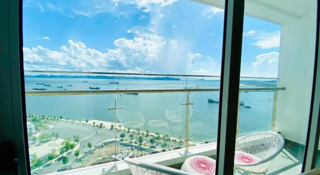 Апартаменты с 3 комнатами Sapphire Ha Long Luxury Apartment 1108