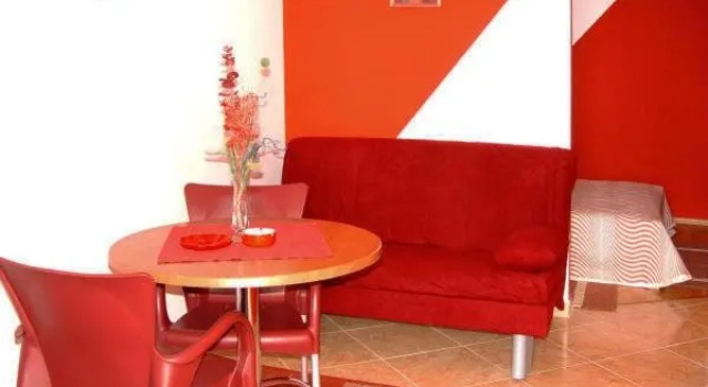 Студия с балконом Apartments Deak