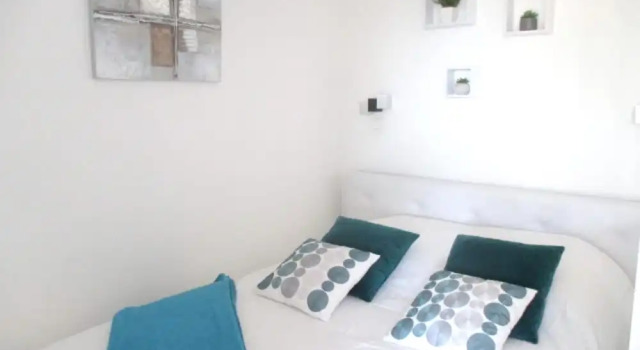 Studio In Antibes With Wonderful Sea View Enclosed Garden And Wifi 500 M From The Beach