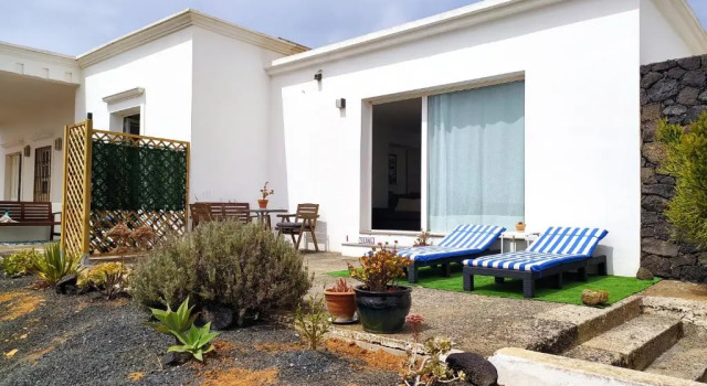 Студия Quintero Suites