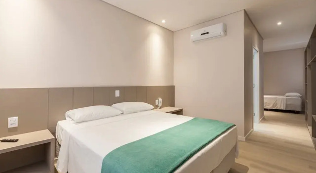Трёхместный номер Deluxe Tri Hotel Executive Osório