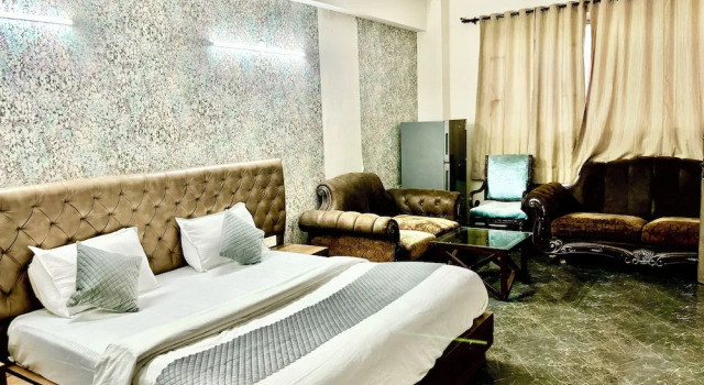 Hotel Pushpanjali, Забронировать Отель Отели Нью-Дели с парковкой, Парковка