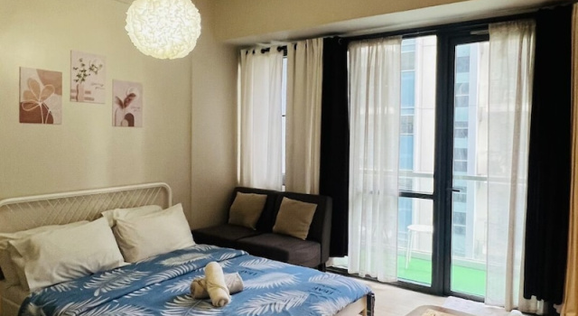 Номер Standard Henrys Newport Deluxe Condotel