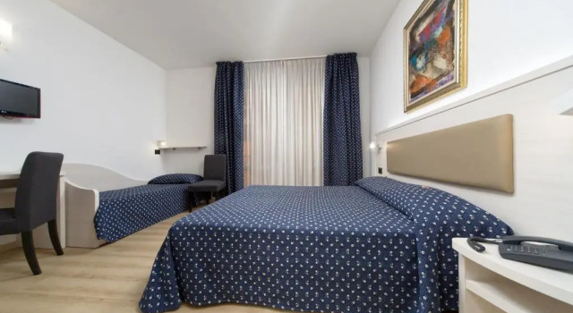 Трёхместный номер Standard Hotel Giotto
