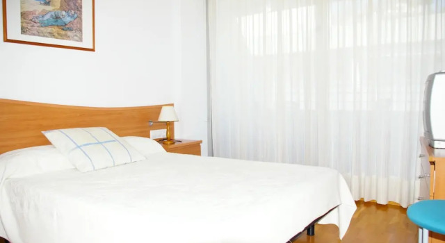 Апартаменты с 3 комнатами с балконом Apartamento Ancora