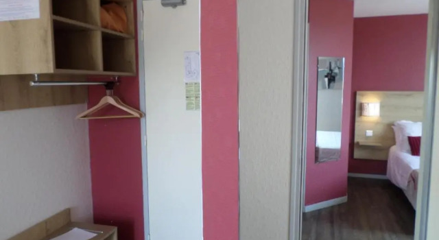 Номер Standard Le Pavillon de Rouen